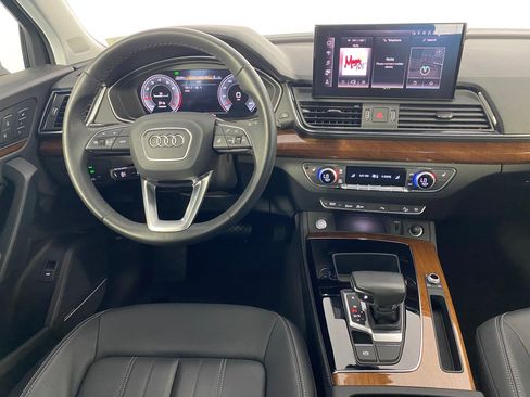 Used 2023 Audi Q5 2.0T Premium Plus w/ Premium Plus Package image 4