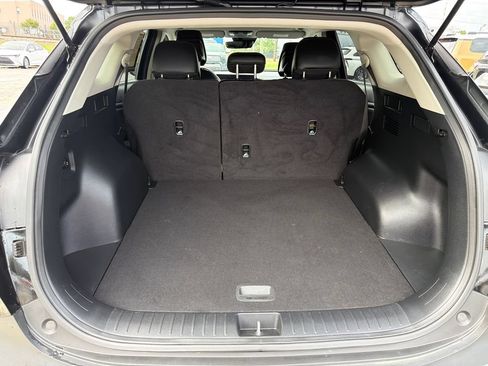 Used 2025 Kia Sportage EX FWD image 22