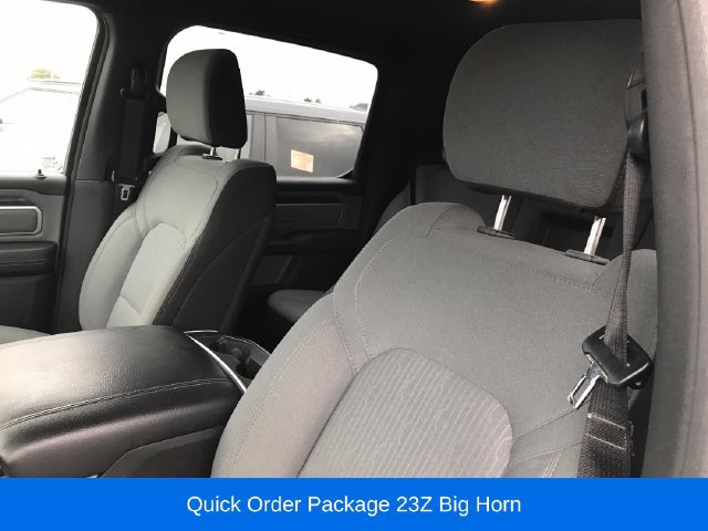 Used 2022 RAM 1500 Big Horn AWD/4WD image 4