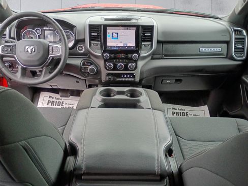 Used 2025 RAM 1500 Big Horn AWD/4WD image 11