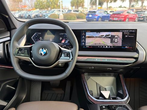 Certified 2025 BMW X3 xDrive30i w/ Premium Package image 3