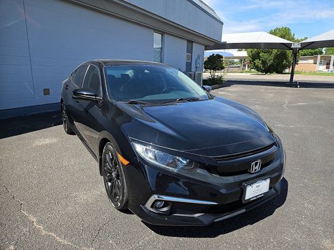 Used 2020 Honda Civic EX image 4