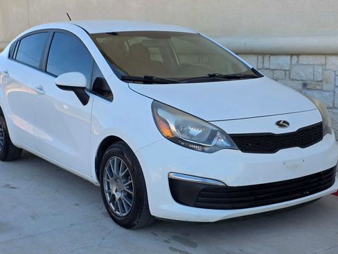 Used 2016 Kia Rio LX image 1