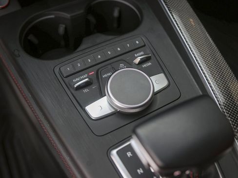 Used 2018 Audi S4 Prestige w/ Prestige Package image 30