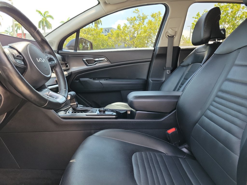 Used 2023 Kia Sportage SX FWD image 24