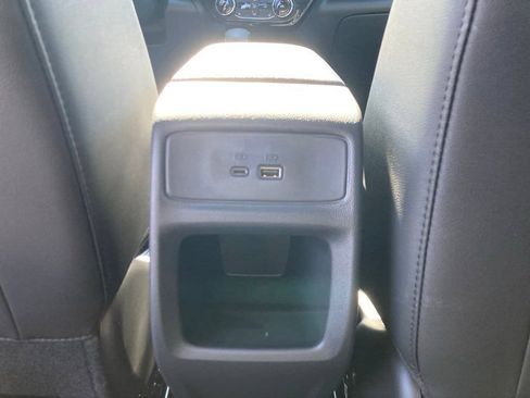 New 2026 Chevrolet Trax LT w/ Sunroof Package FWD image 27
