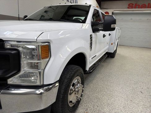 Used 2022 Ford F350 XL w/ Power Equipment Group image 10