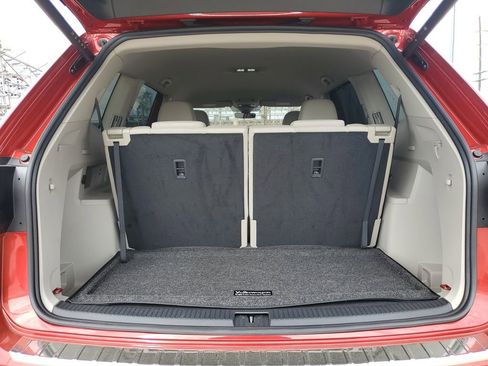 Used 2024 Volkswagen Atlas SE FWD image 8