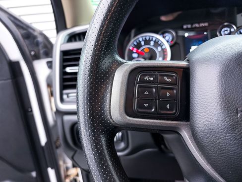 Used 2020 RAM 3500 Tradesman AWD/4WD image 23