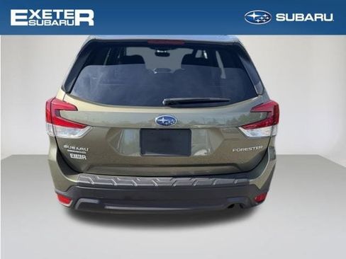 Used 2023 Subaru Forester Premium AWD/4WD image 5
