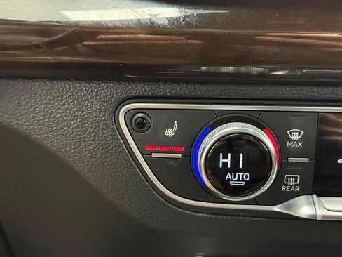Used 2019 Audi Q5 2.0T Premium Plus AWD/4WD image 20