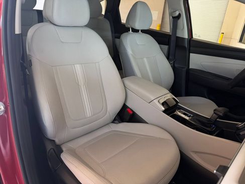 Used 2026 Hyundai Tucson SEL FWD image 32