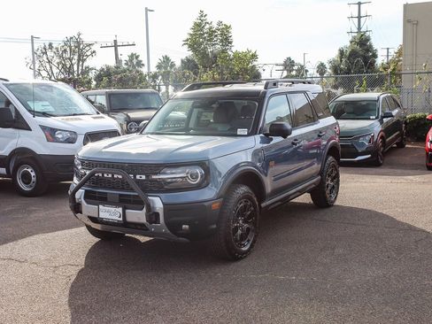 New 2025 Ford Bronco Sport Badlands w/ Sasquatch Badlands Package image 3