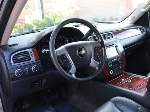 Used 2013 Chevrolet Tahoe LTZ image 15