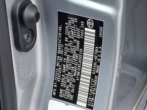 Used 2018 Toyota Avalon XLE Premium image 28