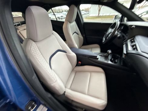 Used 2021 Lexus UX 250h w/ Premium Package image 26