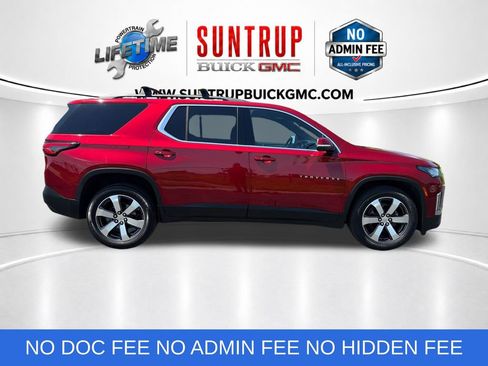 Used 2023 Chevrolet Traverse LT w/ LT Premium Package AWD/4WD image 7