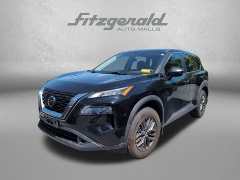 Used 2021 Nissan Rogue S AWD/4WD image 2