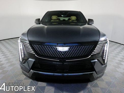 Used 2025 Cadillac Escalade IQ Sport 2 image 2