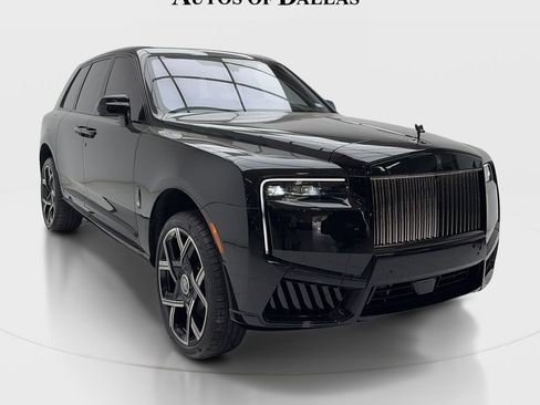 Used 2025 Rolls-Royce Cullinan Black Badge AWD/4WD image 2
