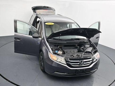 Used 2016 Honda Odyssey LX image 33