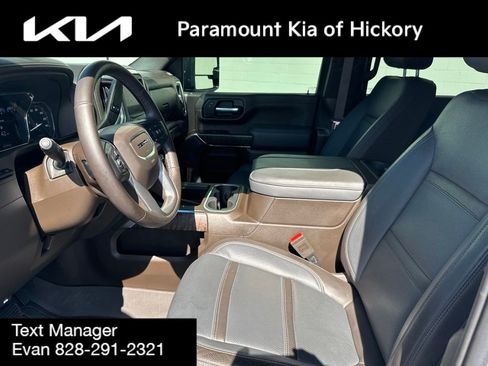 Used 2022 GMC Sierra 2500 Denali w/ Denali Ultimate Package AWD/4WD image 24