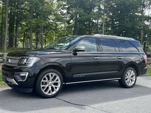 Used 2019 Ford Expedition Max Platinum AWD/4WD image 12