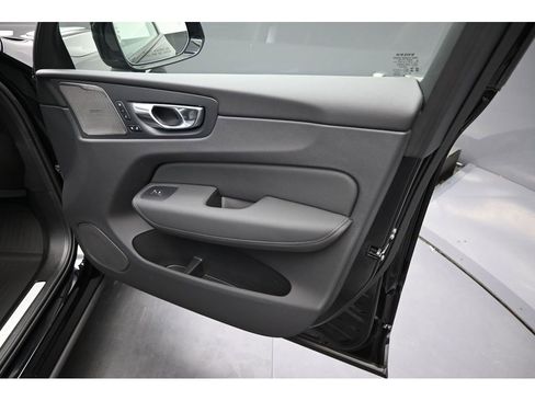 New 2026 Volvo XC60 T8 Ultra w/ Climate Package AWD/4WD image 25