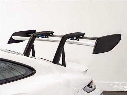 Used 2025 Porsche 911 GT3 RS RWD image 21