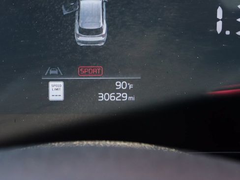 Used 2025 Kia Sportage EX w/ EX Premium Package AWD/4WD image 23