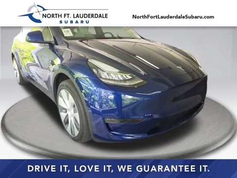 Used 2023 Tesla Model Y AWD image 1