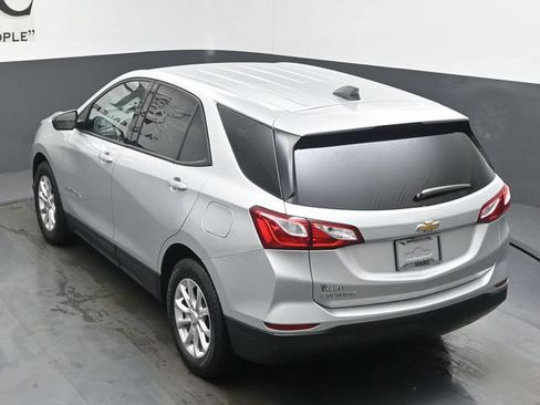 Used 2019 Chevrolet Equinox LS w/ LS Convenience Package FWD image 35