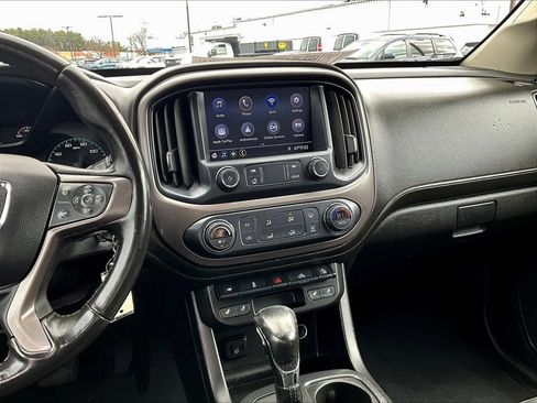 Used 2022 GMC Canyon AT4 w/ Trailering Package AWD/4WD image 17