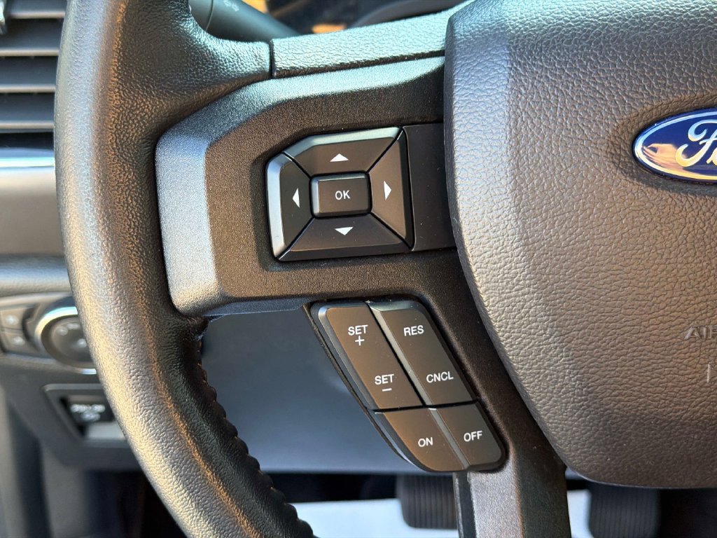 Used 2020 Ford F150 XLT w/ Equipment Group 302A Luxury AWD/4WD image 33