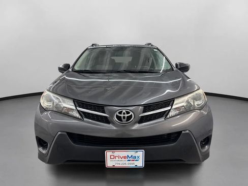 Used 2013 Toyota RAV4 LE AWD/4WD image 2