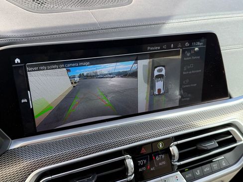 Certified 2022 BMW X5 xDrive40i w/ M Sport Package image 29