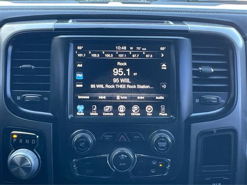 Used 2017 RAM 1500 Sport w/ Sublime Green Sport Package image 17