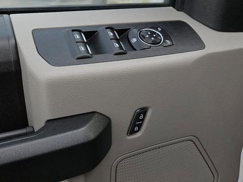 Used 2020 Ford F250 XL w/ Power Equipment Group image 28