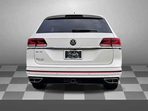Used 2021 Volkswagen Atlas SE w/ Panoramic Sunroof Package FWD image 5
