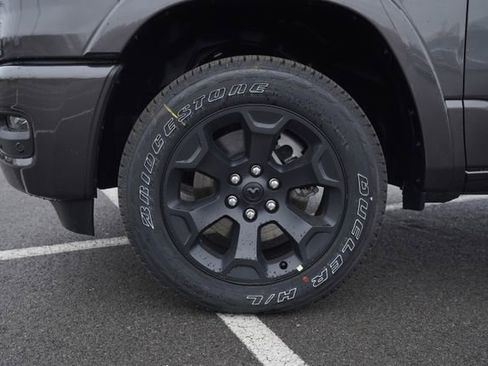 New 2026 RAM 1500 Big Horn AWD/4WD image 9