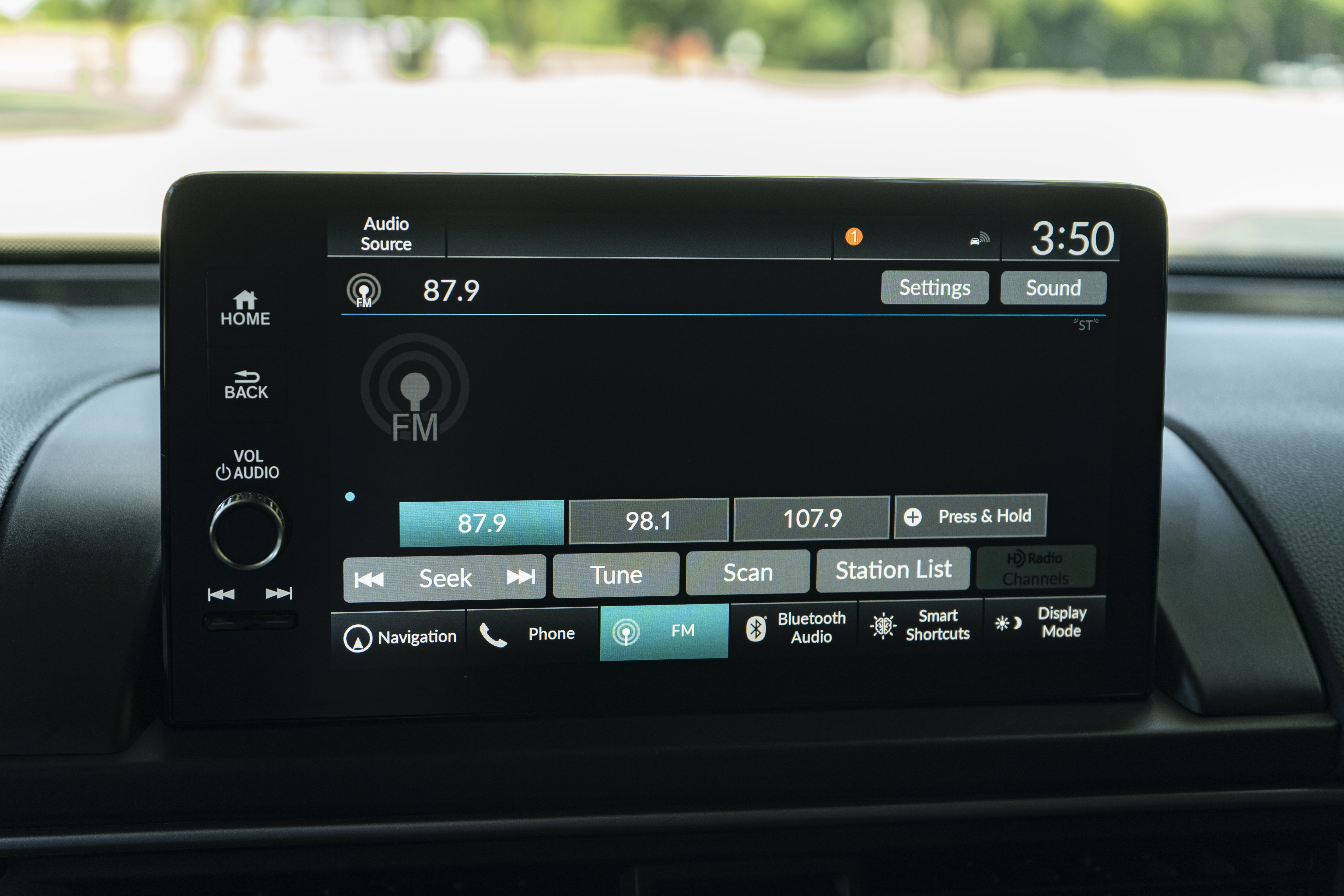 Certified 2025 Honda Pilot Elite image 31