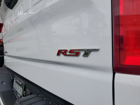 Used 2025 Chevrolet Silverado 1500 RST AWD/4WD image 8