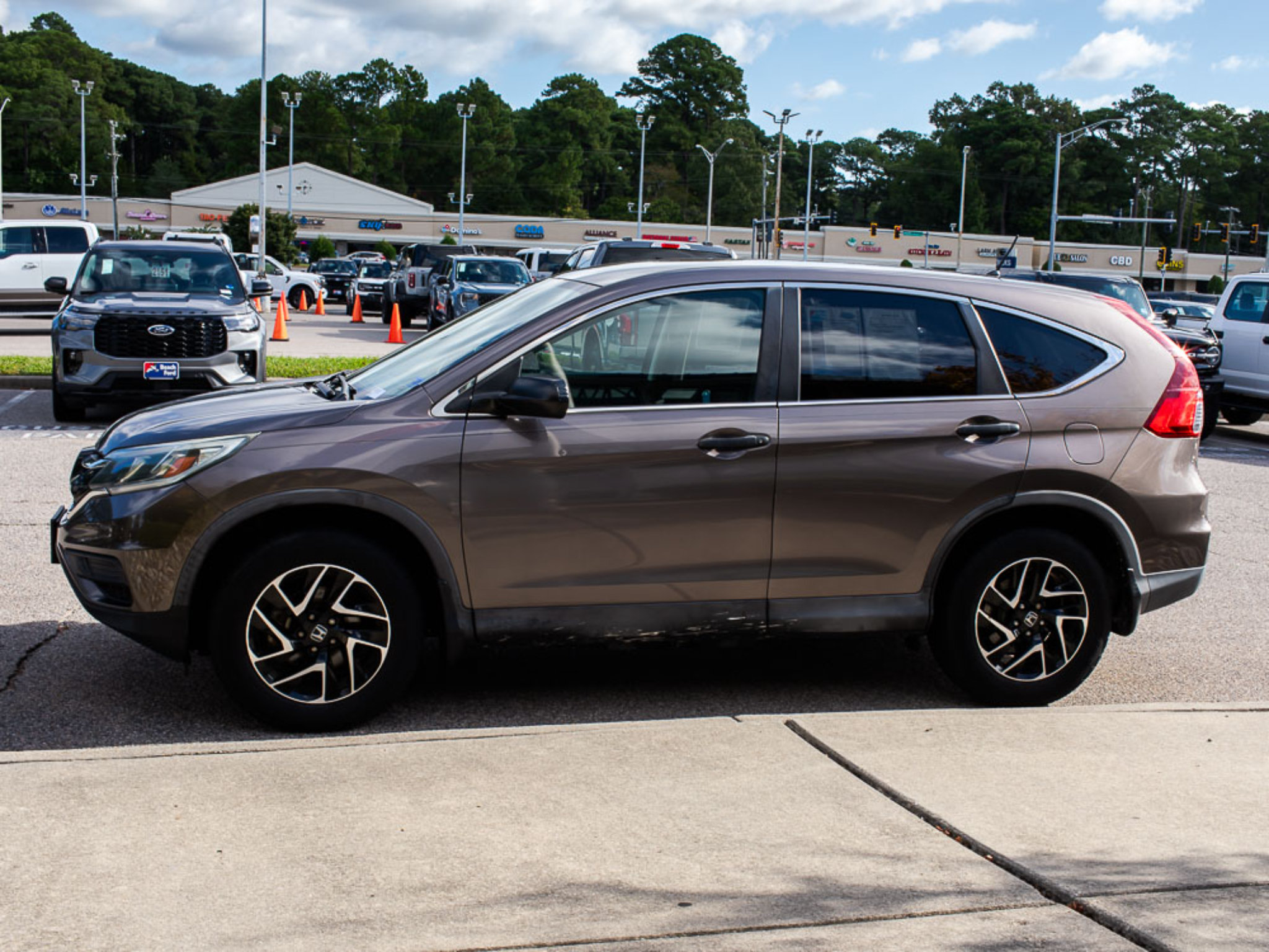 Used 2016 Honda CR-V SE image 3
