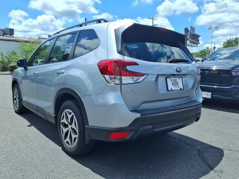 Certified 2023 Subaru Forester Premium AWD/4WD image 26