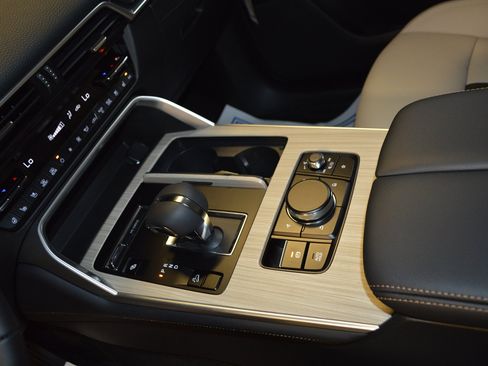 New 2026 MAZDA CX-90 Plug-In Hybrid w/Premium Sport AWD/4WD image 20