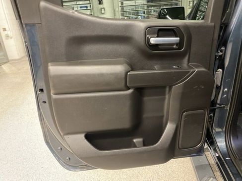 Used 2021 Chevrolet Silverado 1500 Custom image 27