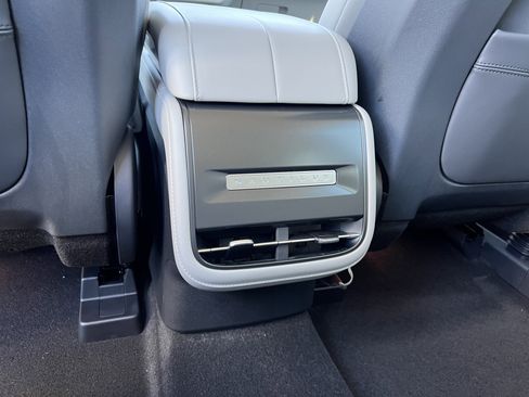 New 2026 Lincoln Nautilus Premier image 30