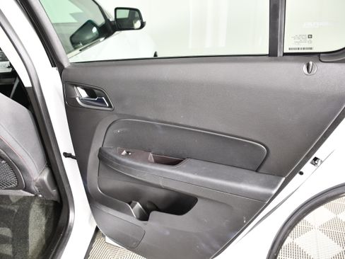 Used 2017 Chevrolet Equinox LT w/ Convenience Package AWD/4WD image 42