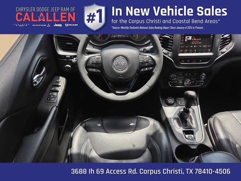 Used 2023 Jeep Cherokee Altitude Lux AWD/4WD image 24