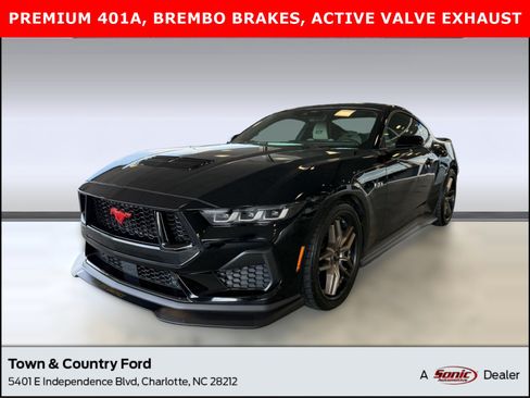 Used 2024 Ford Mustang GT Premium RWD image 1